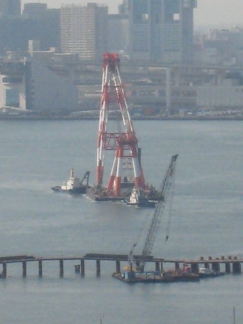 豊洲大橋 工事 大型クレーン船
